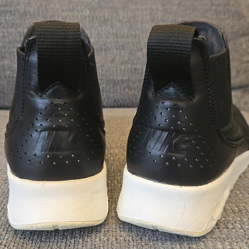 Nike Air Max Thea Mid Women Sneaker Boot Black/White SZ 7 - Picture 4 of 11